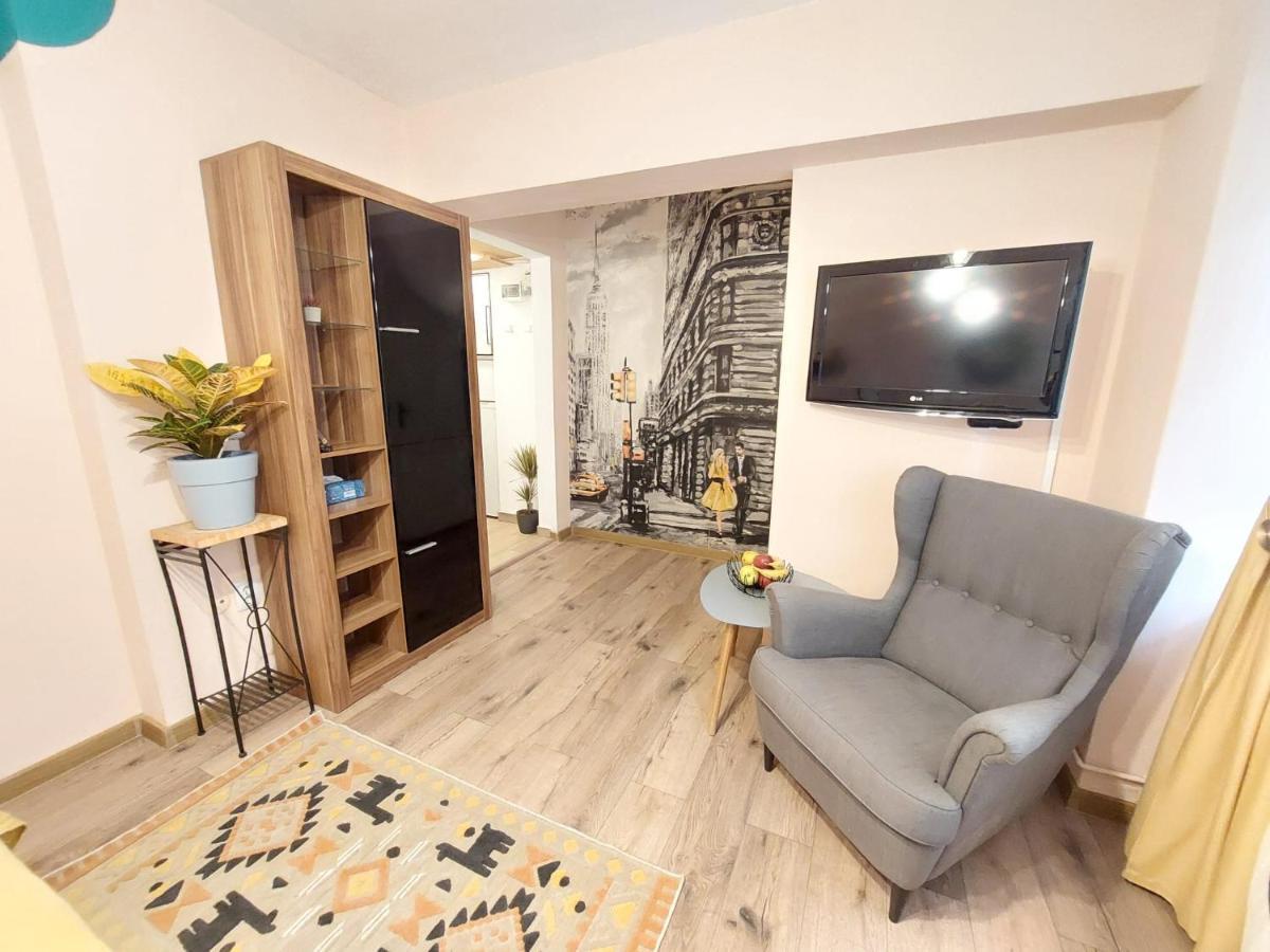 Laroka House Cosy Studio Universitate Bucarest Exterior foto