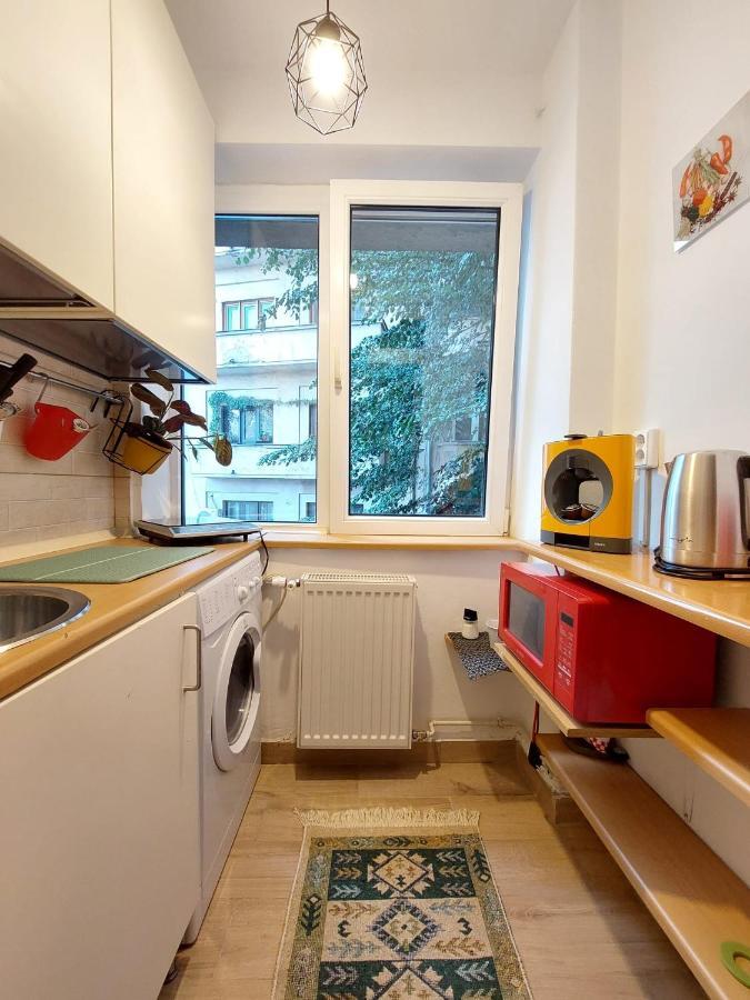 Laroka House Cosy Studio Universitate Bucarest Exterior foto